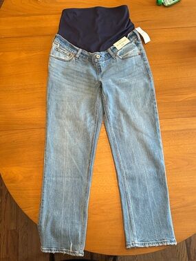Abercrombie & Fitch Maternity 90’s straight Jean NWT